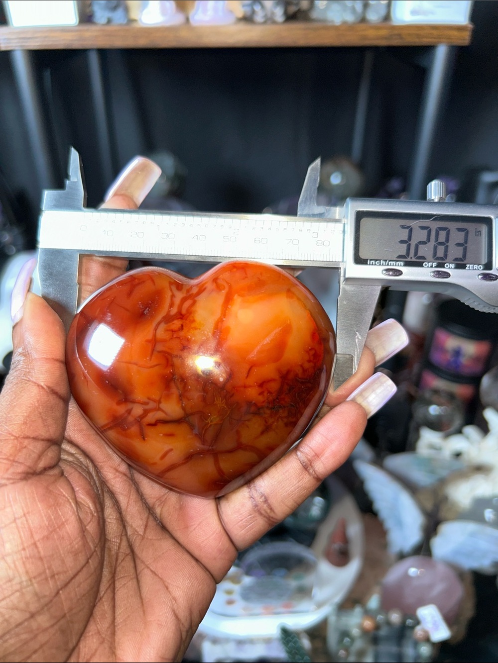 Polished Carnelian Agate Heart Gemstone Sculpture on Metal Stand - PRICE FIRM - Picture 6 of 7